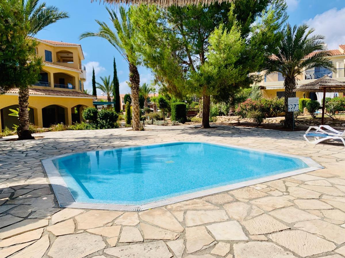 بافوس 101 Hippo Apartment In Popular Regina Gardens المظهر الخارجي الصورة